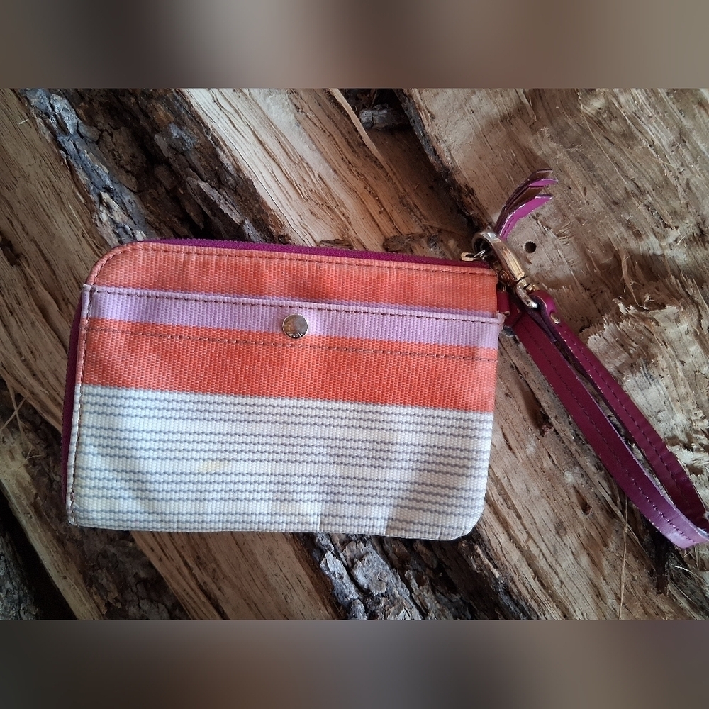 Fossil mini bag.
